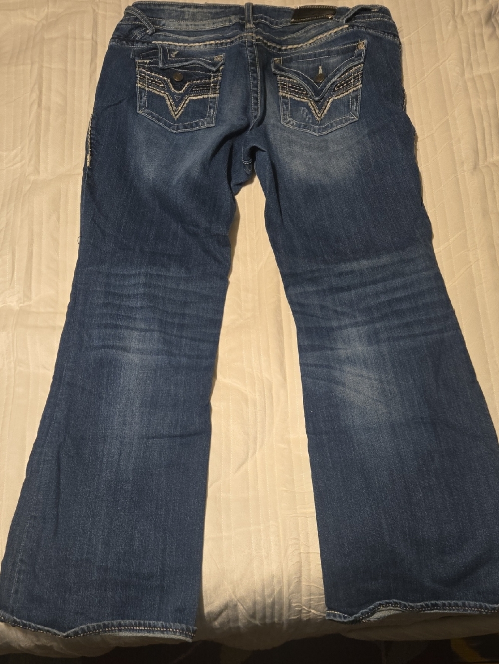 Women’s Vigoss Dark Blue Flare Jeans with Embroidered Back Pockets